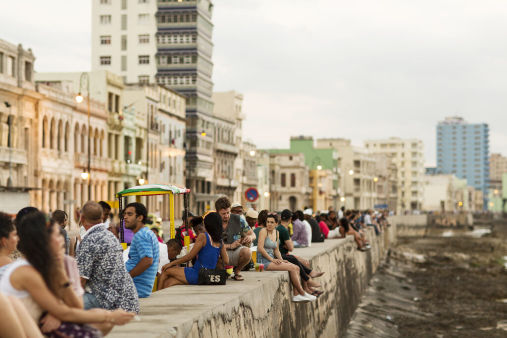 el malecon UNFORGETTABLE things do Cuba