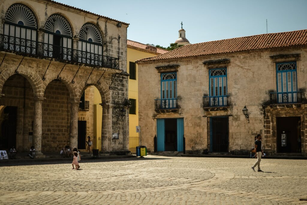 Plaza de la Catedral havana
