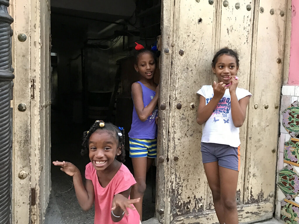 local Cuban kids